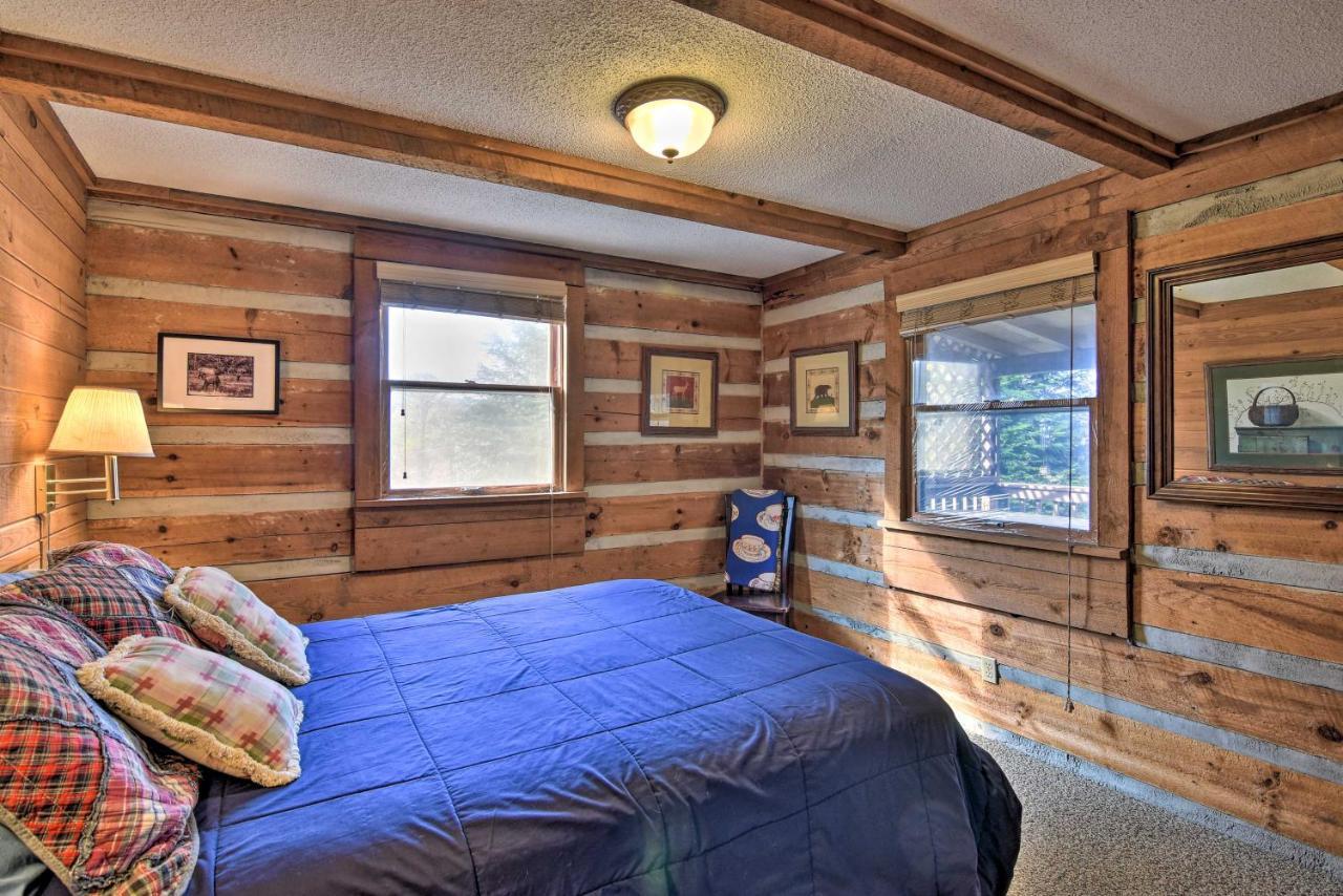 Cozy Cabin With Hot Tub And Smoky Mountain Views! Bryson City Exterior foto