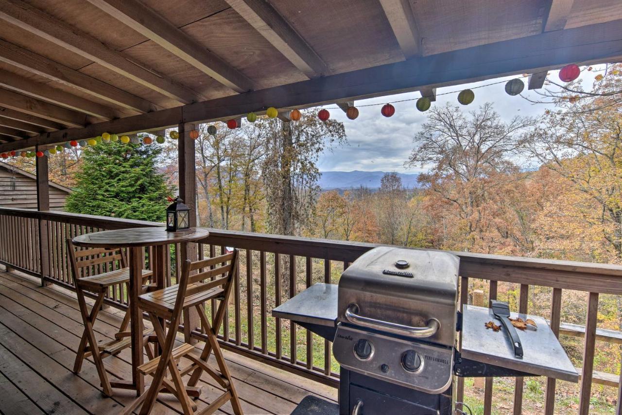 Cozy Cabin With Hot Tub And Smoky Mountain Views! Bryson City Exterior foto