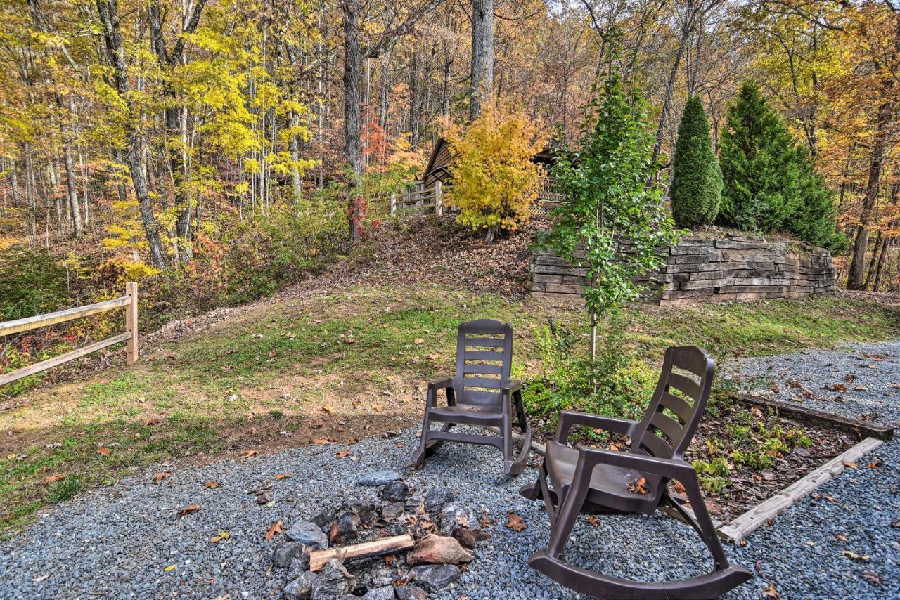 Cozy Cabin With Hot Tub And Smoky Mountain Views! Bryson City Exterior foto